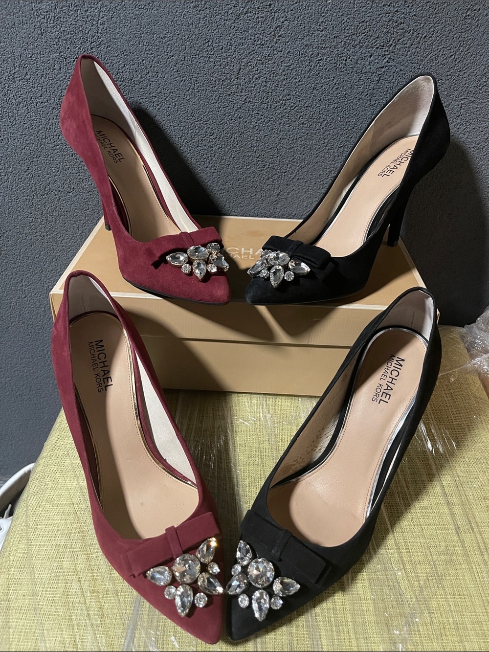 Michael Kors Pointed Felicity Pump HeelSuede Crystal Bow Pumps Burgundy & Black